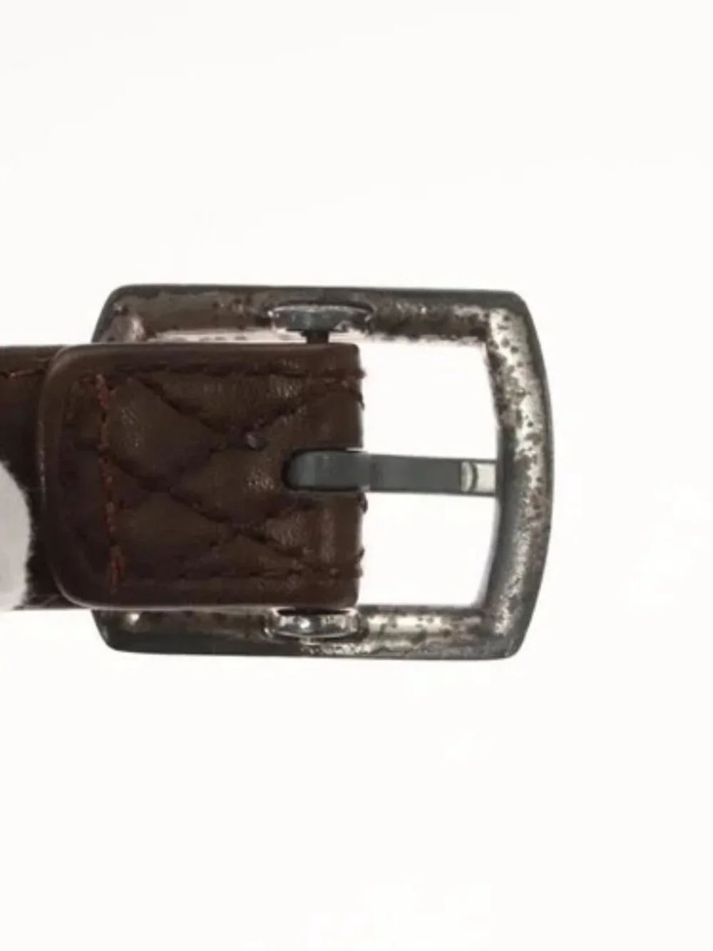 CHANEL brand	chanel color	brown